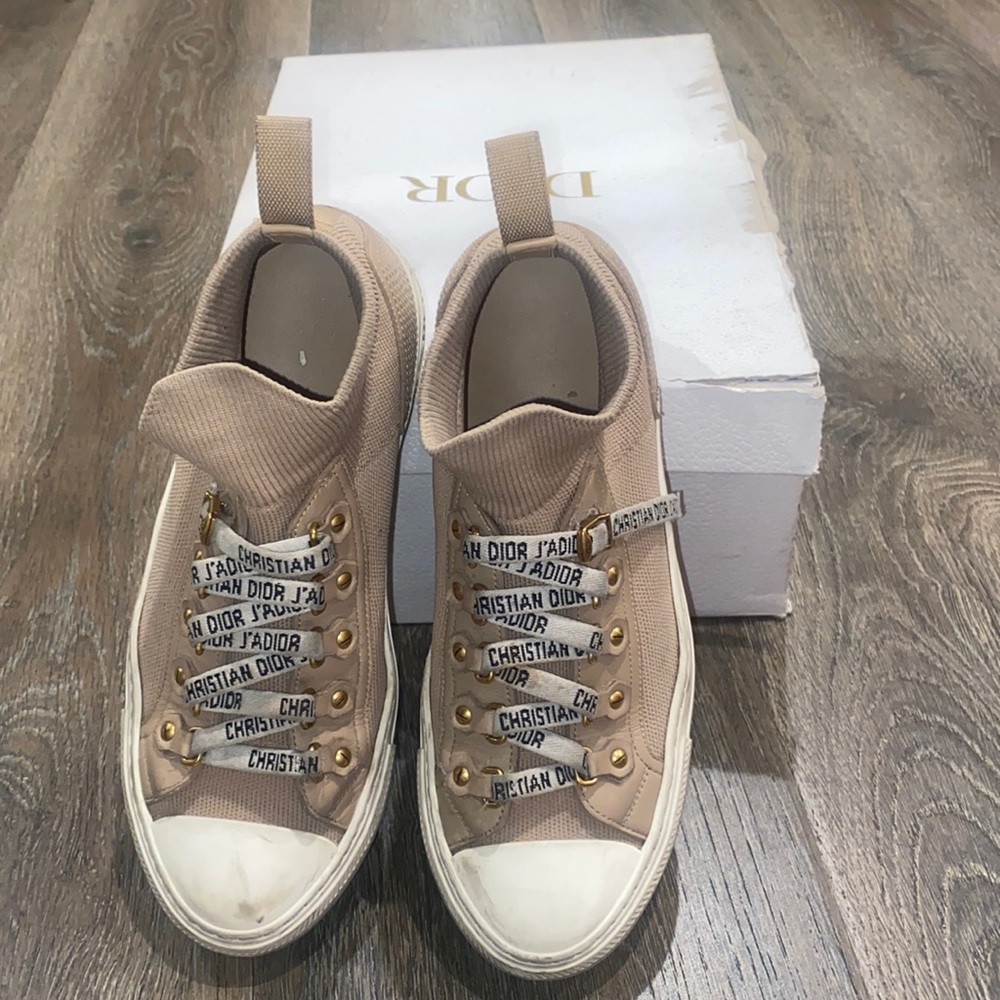 Dior tan sneakers